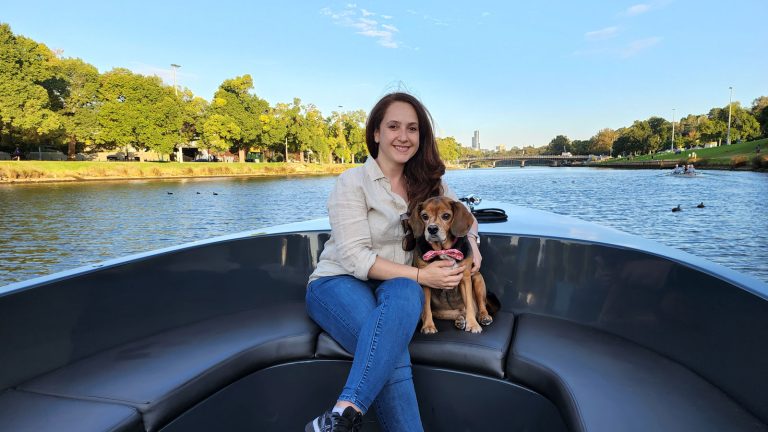 goboat dog friednly boat hire melbourne 768x432