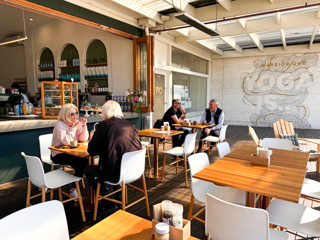 the Mordi Canteen, Dog friendly cafe in Moridalloc