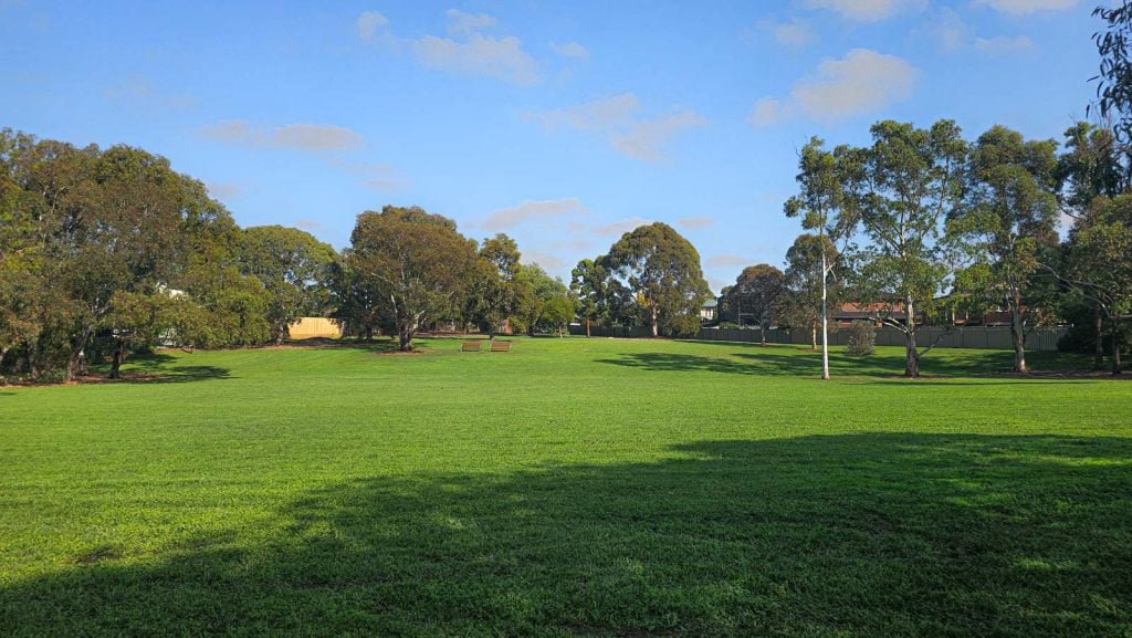 Chifley Drive Reserve Off-leash Park in Maribyrnong