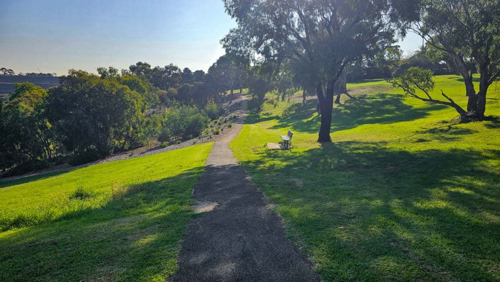 Thompson Reserve off-leash walking trial in Avondale Heights