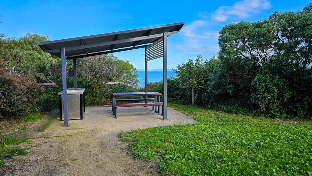 Picnic and BBQ area nex to Mentone Dog Beach